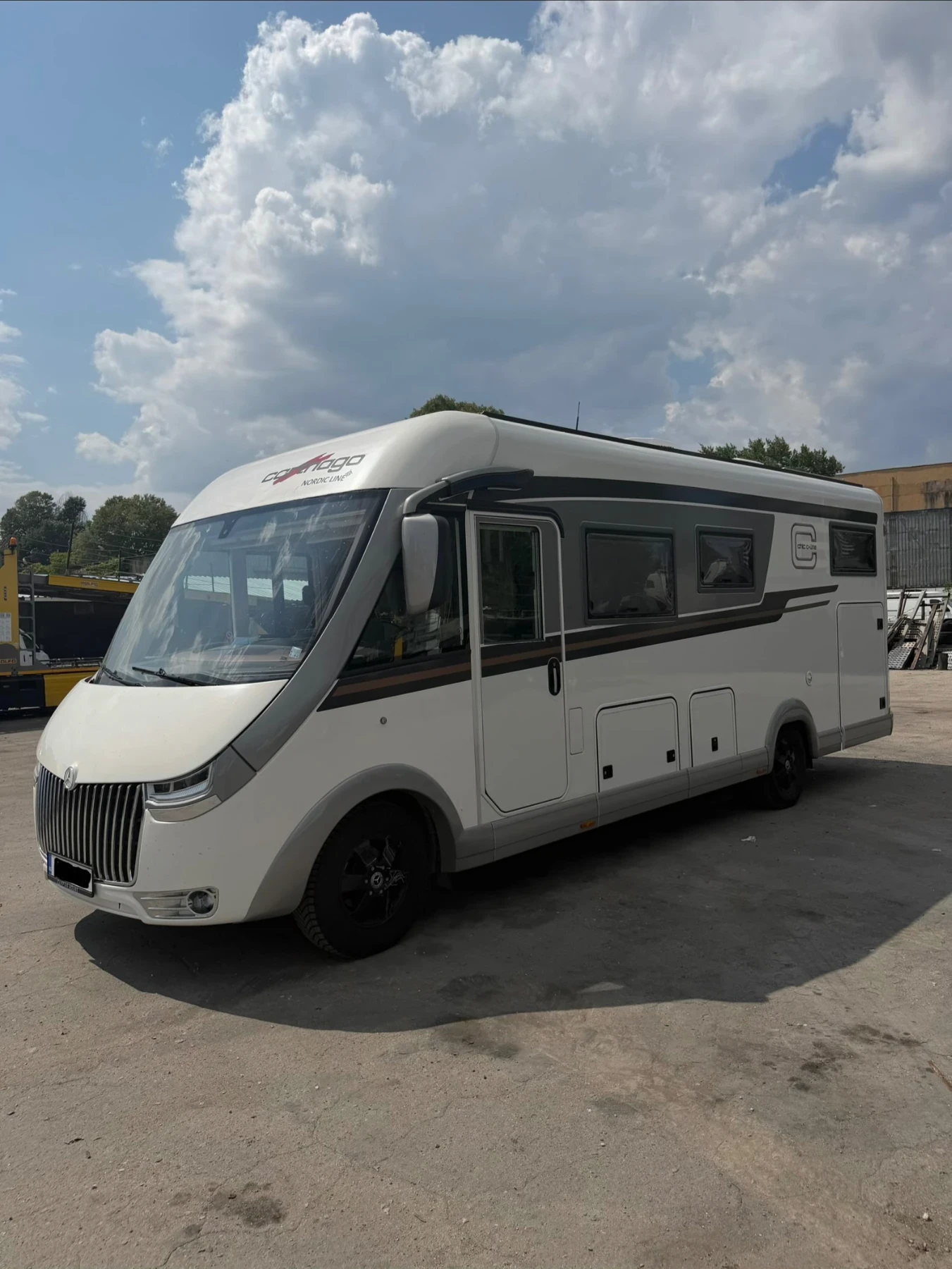 Кемпер Carthago Mercedes C - line, снимка 6 - Каравани и кемпери - 55494460