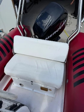 Надуваема лодка Zebec 5.50м, снимка 8