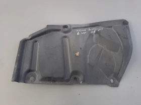 Ляв калобран Тойота Аурис 