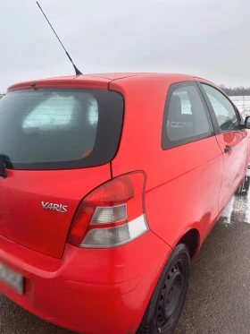 Toyota Yaris 1.0, снимка 6