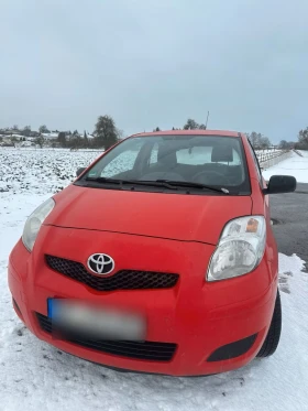 Toyota Yaris 1.0, снимка 2
