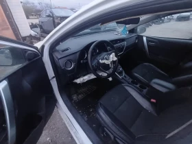 Toyota Auris 1.8i-HYBRID на части, снимка 5