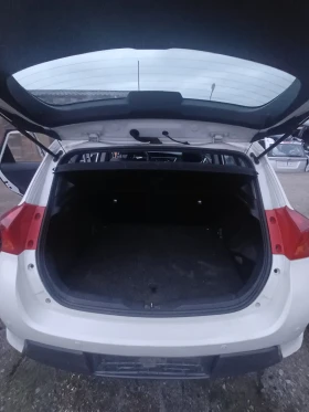 Toyota Auris 1.8i-HYBRID на части, снимка 9