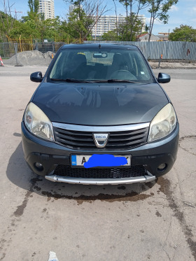 Dacia Sandero, снимка 1 - Автомобили и джипове - 45506876