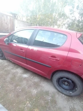 Peugeot 207 1.4 HDI - 800 € / 1564.66 лв. - 62608361 7