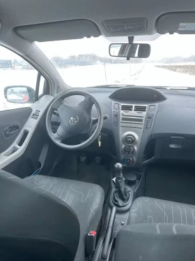 Toyota Yaris 1.0 - 2300 € / 4498.41 лв. - 87448830 15