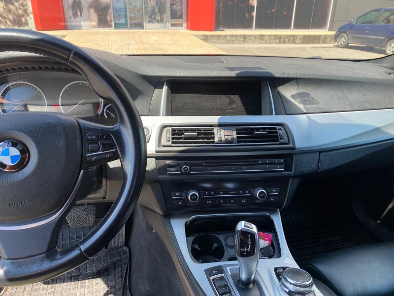 BMW 530 Xdrive , снимка 3 - Автомобили и джипове - 46978538