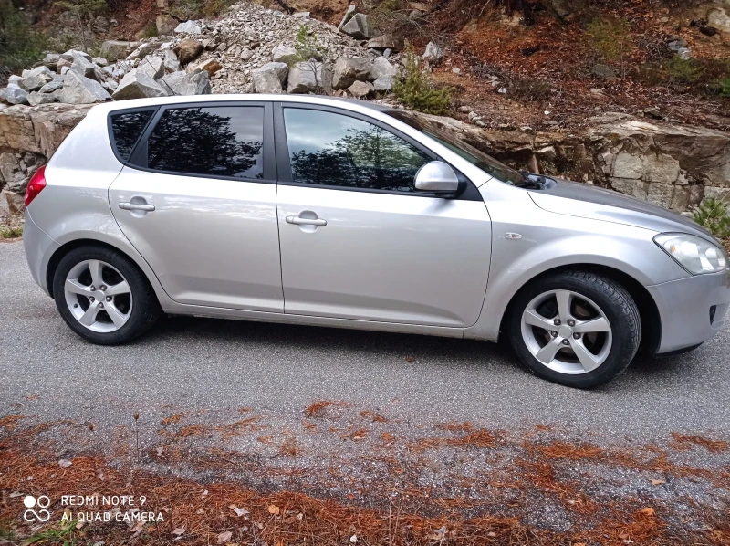 Kia Ceed 1.4 газ., снимка 3 - Автомобили и джипове - 48157958