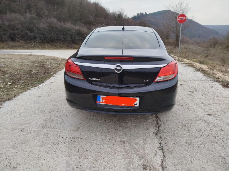 Opel Insignia, снимка 3 - Автомобили и джипове - 48694611