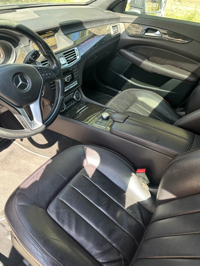 Mercedes-Benz CLS 350, снимка 9 - Автомобили и джипове - 51632158