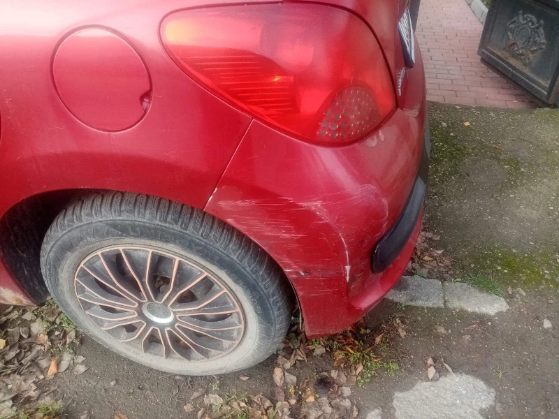 Peugeot 207 1.4 HDI, снимка 5 - Автомобили и джипове - 53077729