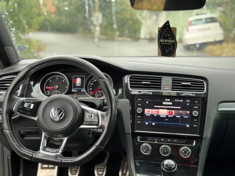VW Golf 2.0TDI RLINE , снимка 5 - Автомобили и джипове - 53105745