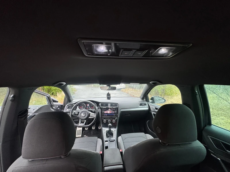 VW Golf 2.0TDI RLINE , снимка 8 - Автомобили и джипове - 53105745