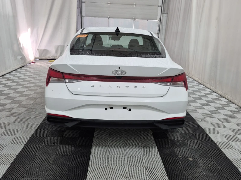 Hyundai Elantra PREFERRED * Carfax * Опция за финансиране * , снимка 6 - Автомобили и джипове - 53152891