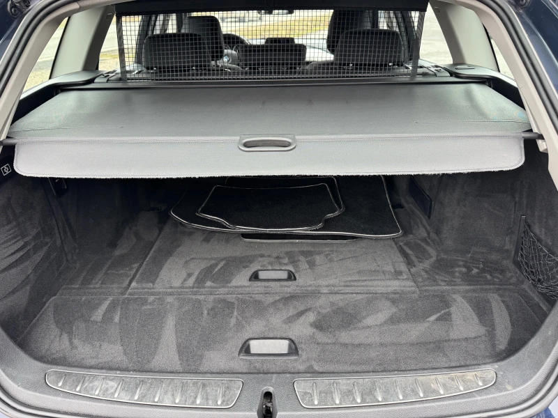 BMW 318 2.0D TouringMsport, снимка 13 - Автомобили и джипове - 53260476