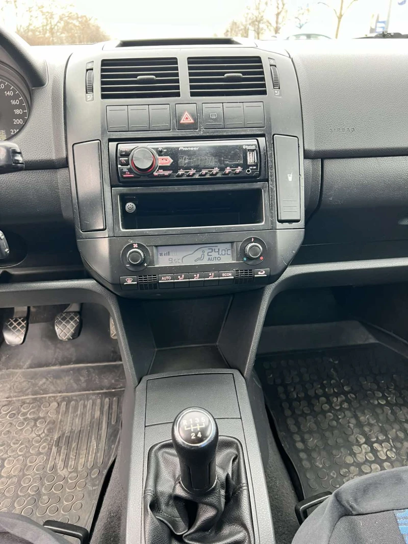 VW Polo 1.4 TDI, снимка 8 - Автомобили и джипове - 53462688