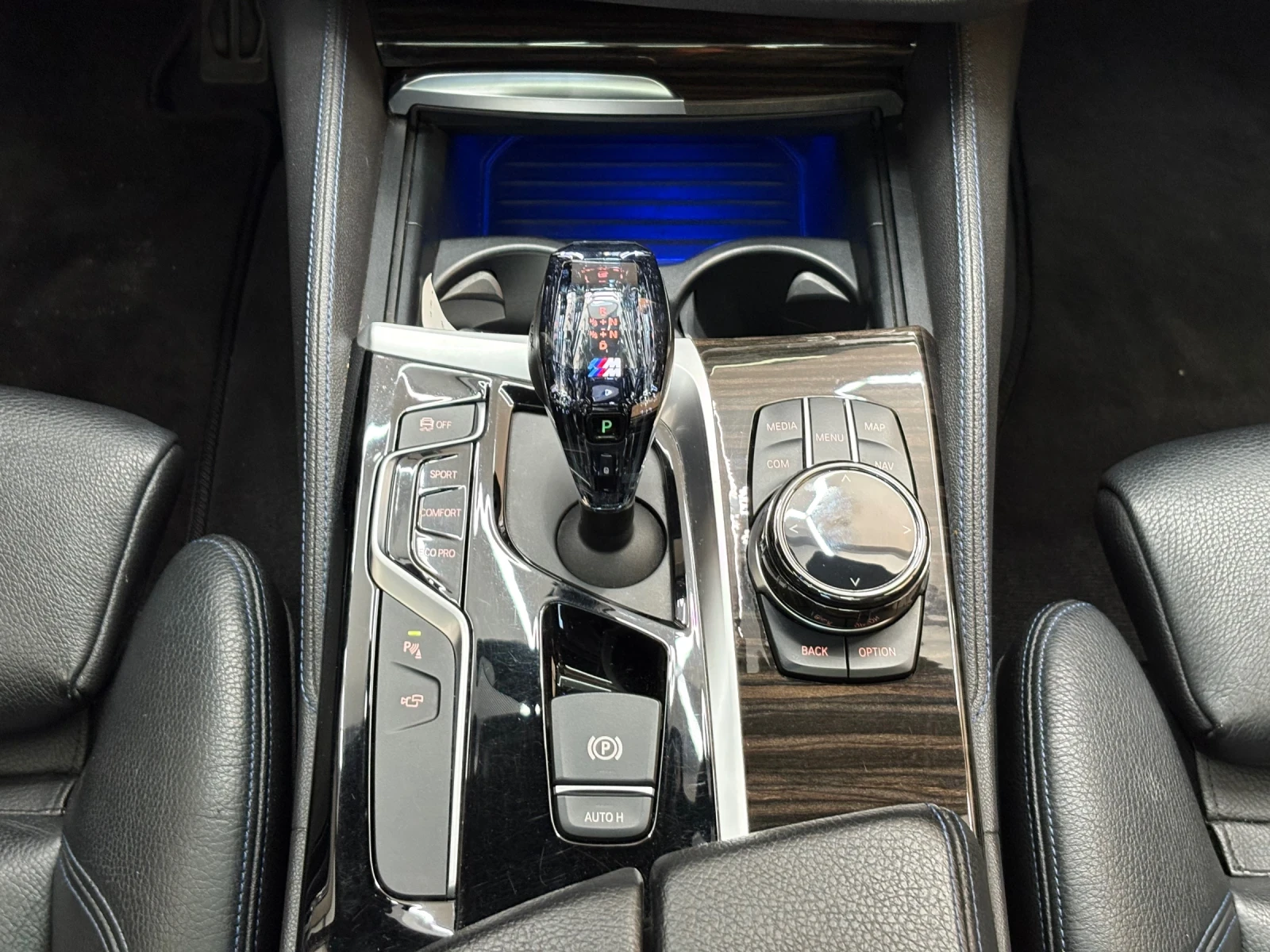 BMW 540 I* XDRIVE* LED* M-PACK* HEAD-UP* CAM360* DISTRO* H | Mobile.bg   14