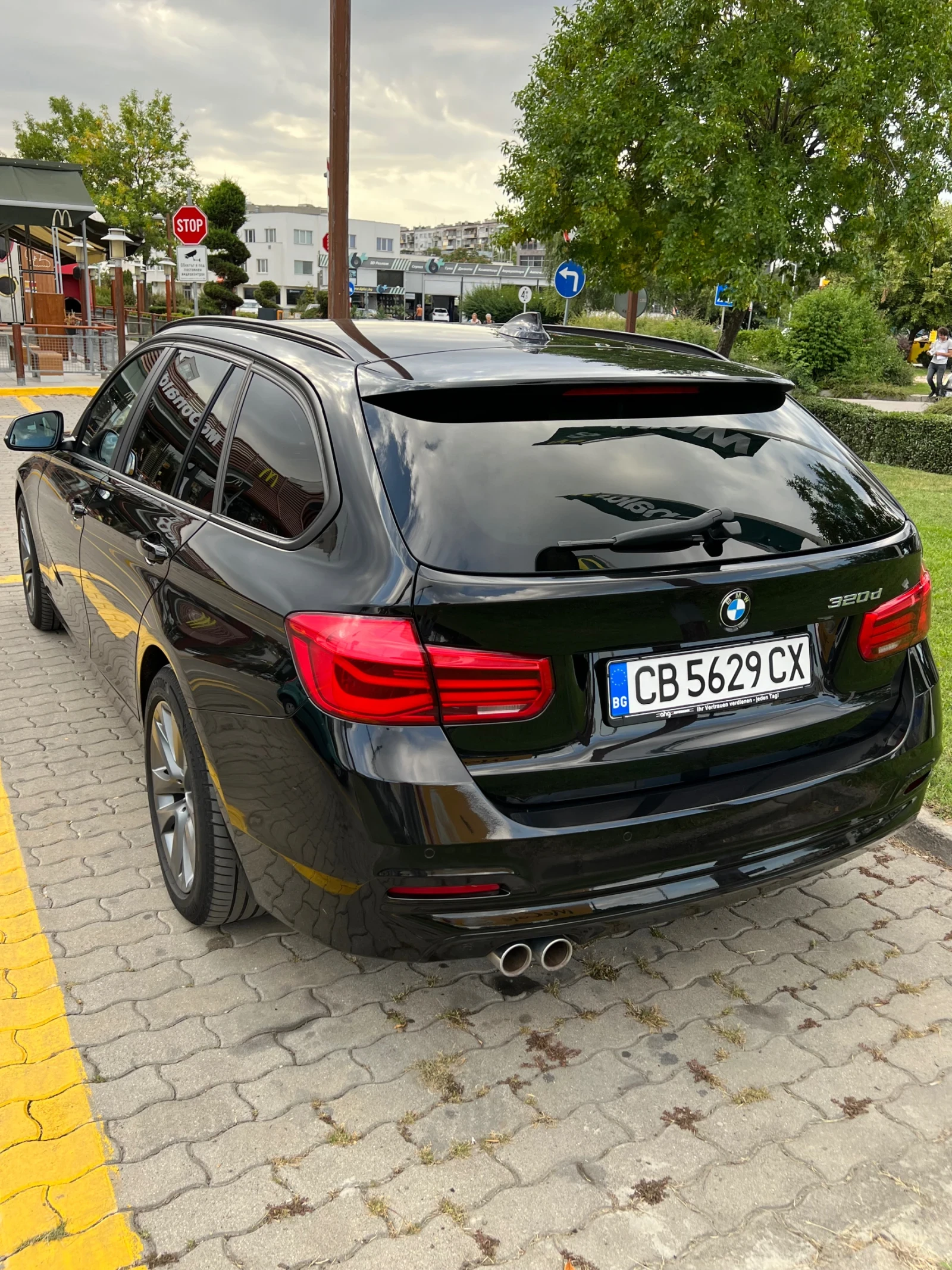 BMW 320 320d 190к.с. - изображение 6
