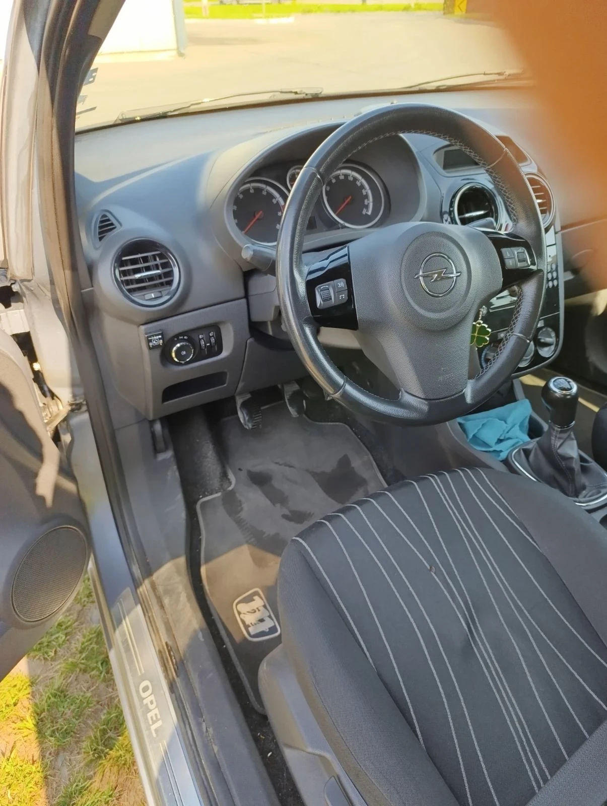 Opel Corsa  - изображение 5