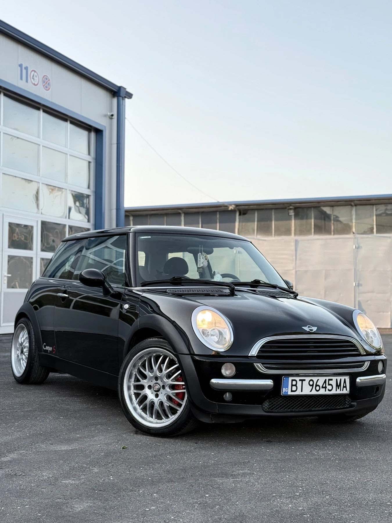 Mini Cooper 1.6i * ПАНОРАМА*  - изображение 2