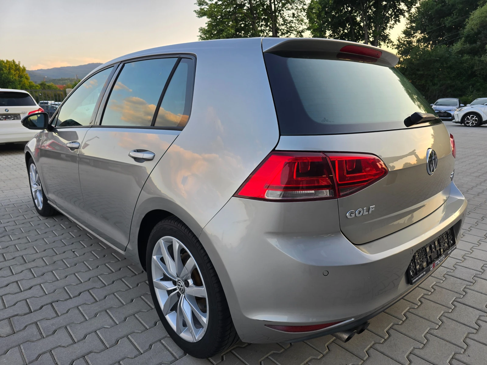 VW Golf 2.0TDI, 150к.с., DSG, High Line, Led, Navi! - изображение 5