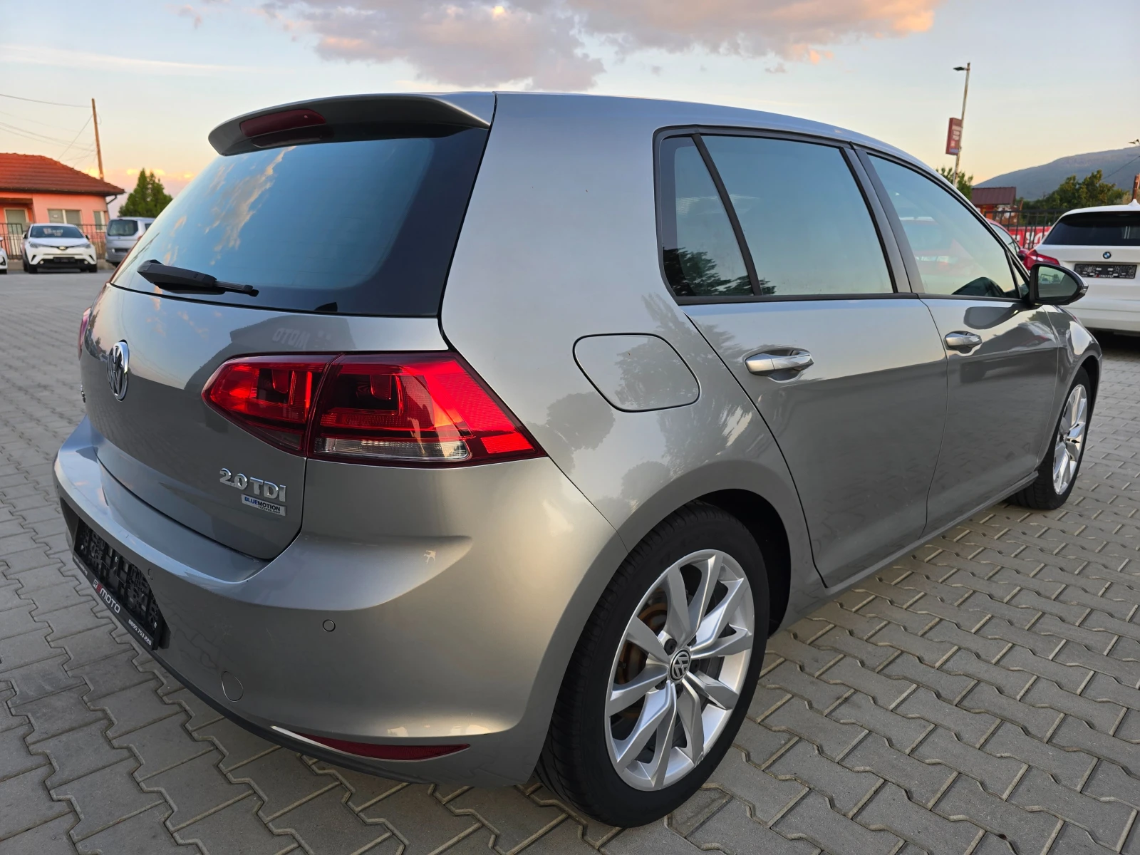 VW Golf 2.0TDI, 150к.с., DSG, High Line, Led, Navi! - изображение 3