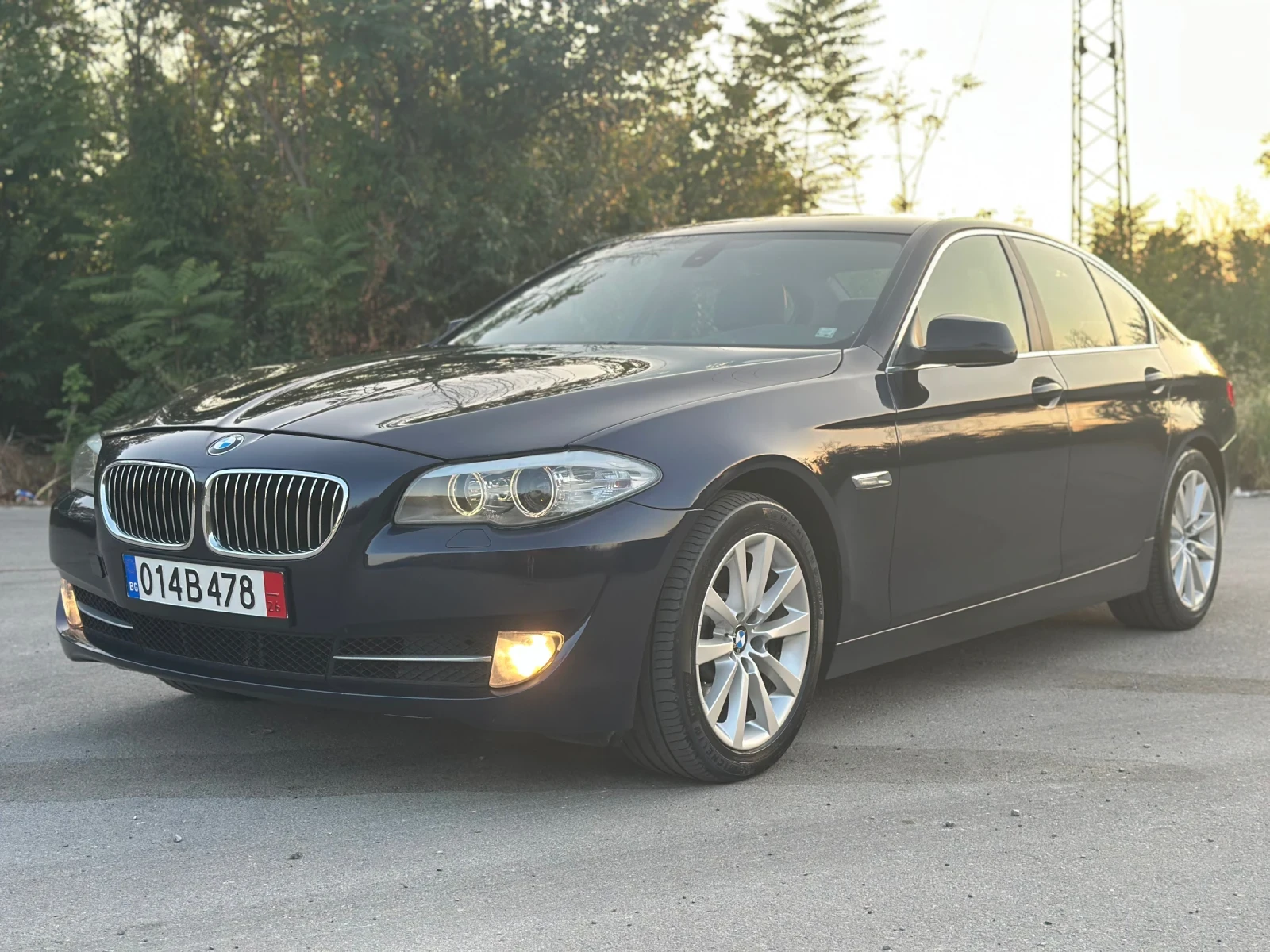 BMW 525 d XDrive 218кс НОВ ВНОС 8ZF  - изображение 2
