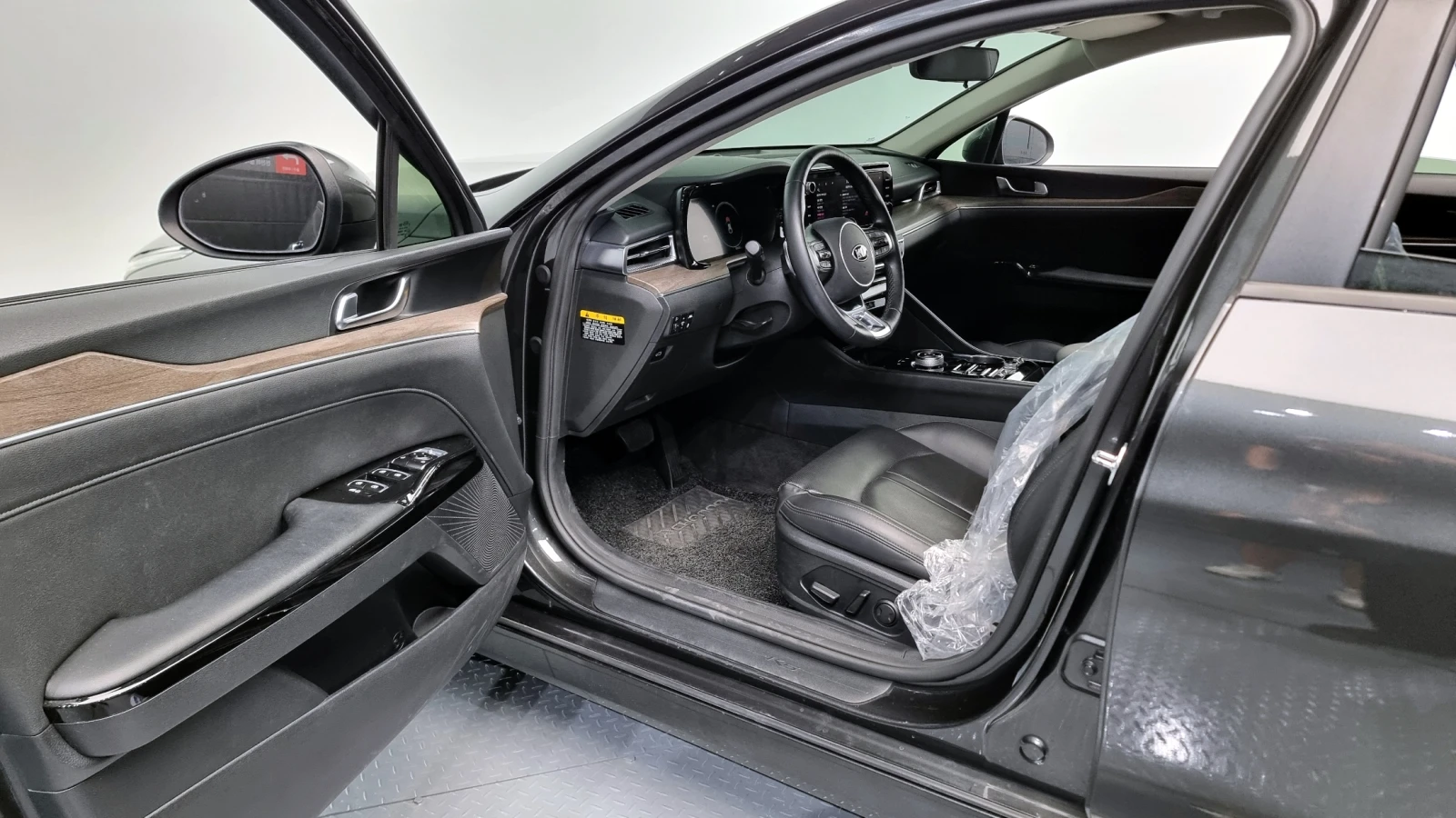 Kia K5 2.0LPI NOBLESSE | Mobile.bg   10