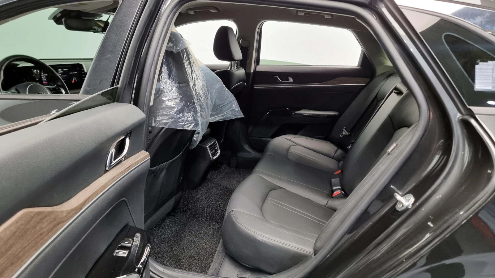 Kia K5 2.0LPI NOBLESSE | Mobile.bg   11