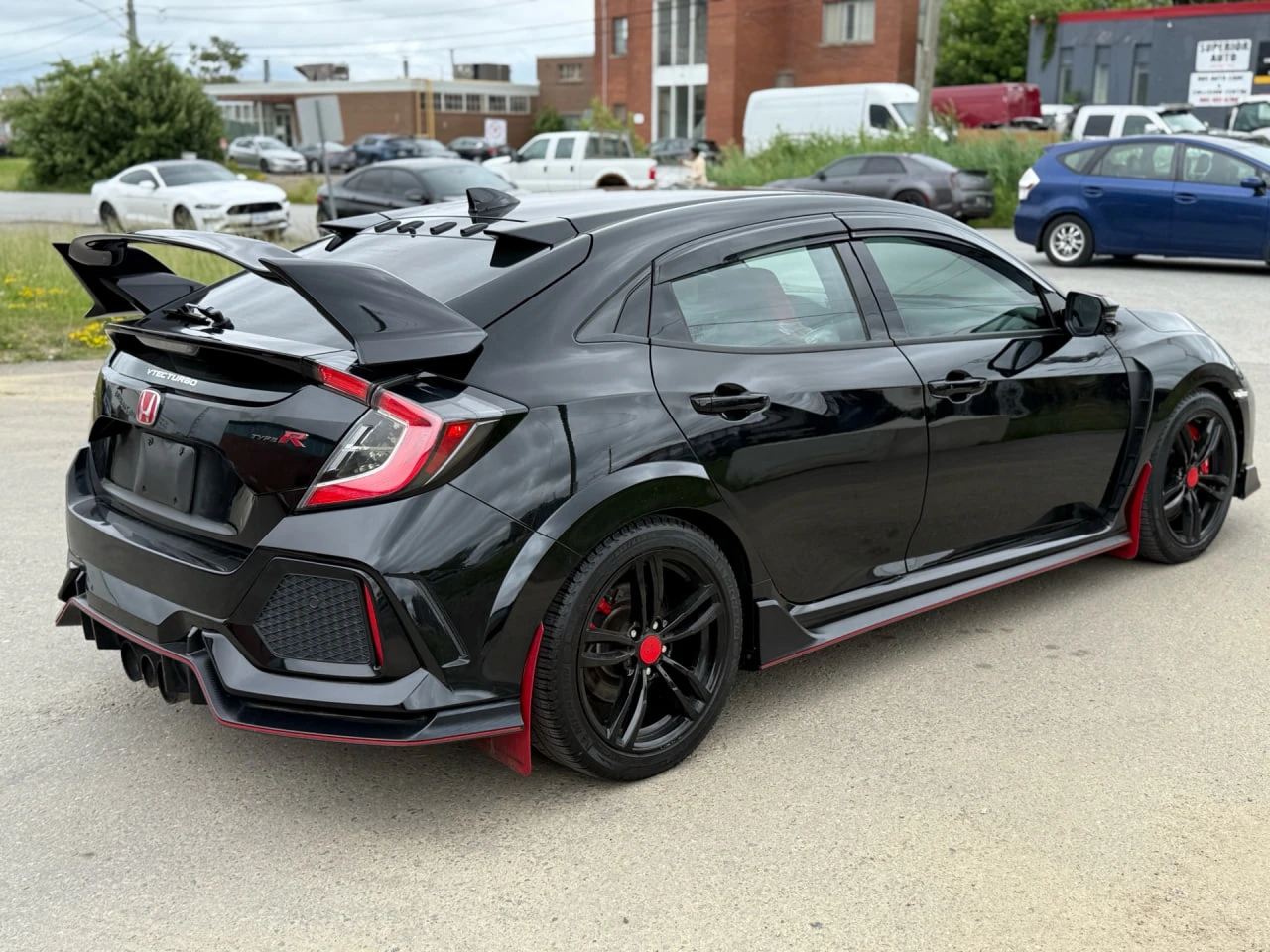 Honda Civic * АВТО КРЕДИТ* ЦЕНА ДО БГ * СЕРВИЗНА ИСТОРИЯ *  - изображение 4