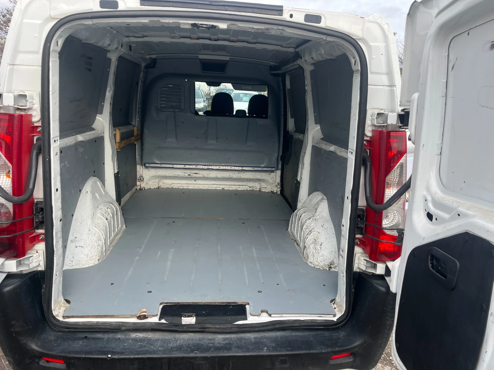 Peugeot Expert 2.0HDI ДЪЛГА БАЗА - изображение 6