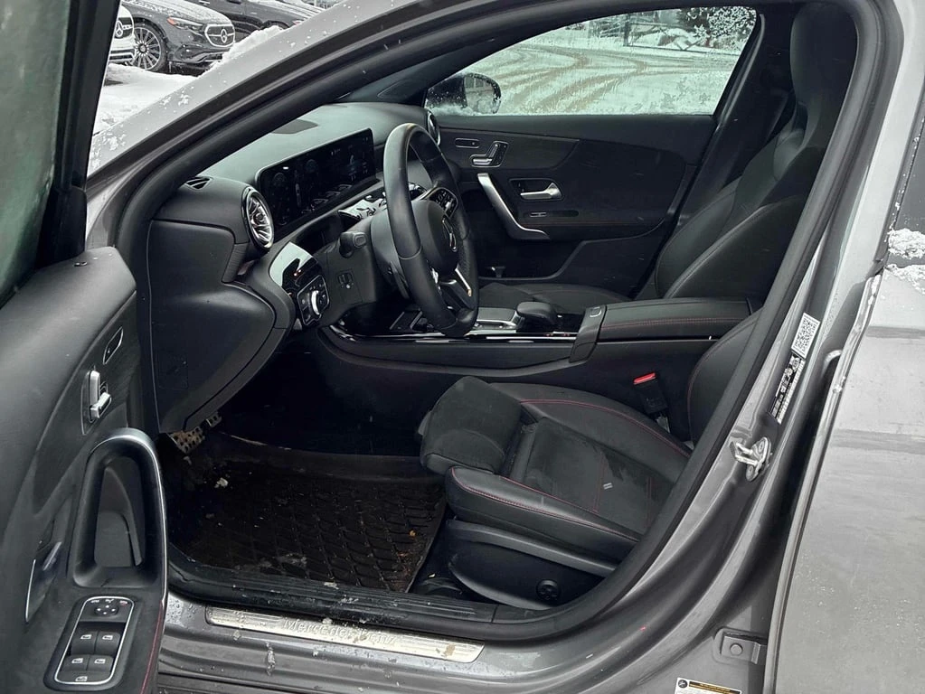 Mercedes-Benz A 250 * CARFAX * БЕЗ ПЪРВОНАЧАЛНА ВНОСКА - изображение 5