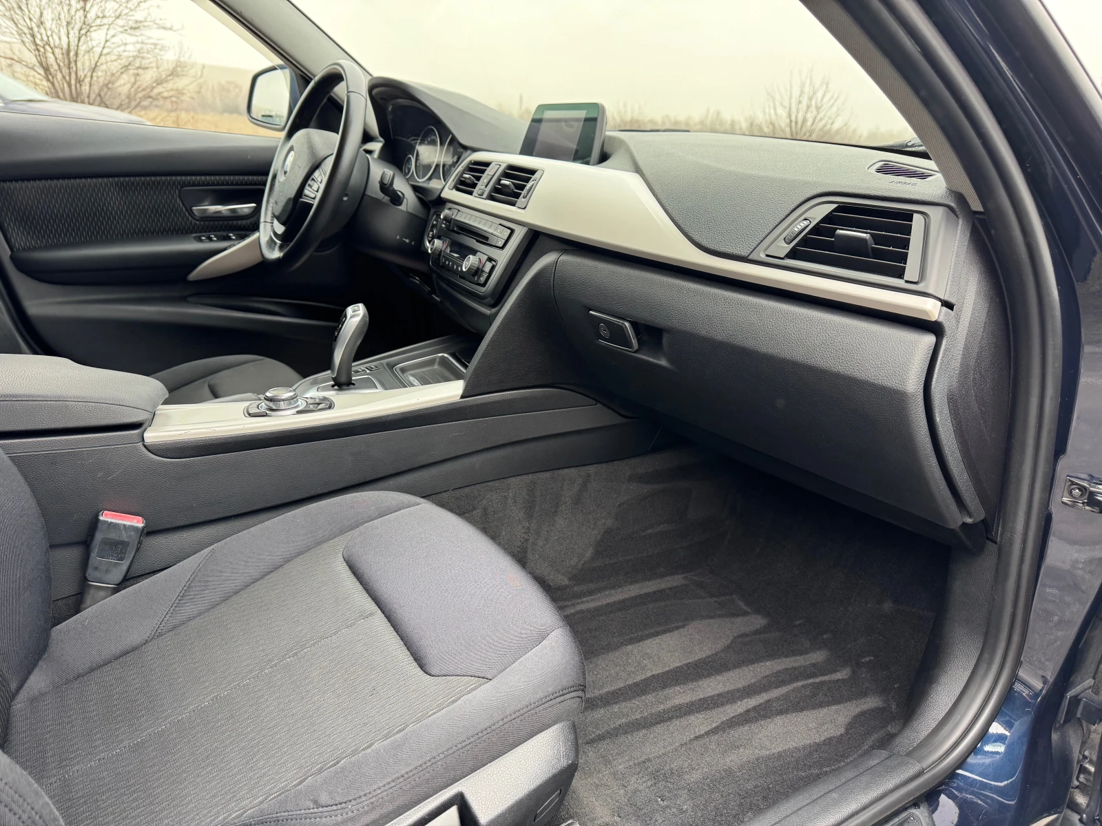 BMW 318 2.0D TouringMsport | Mobile.bg � ����������� 11