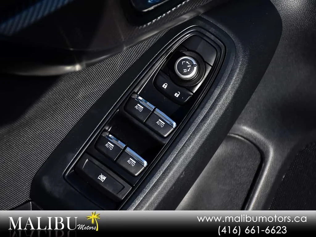 Subaru WRX * Sport CVT ROOF, PREMIUM PKG * CARFAX * ���� �� � | Mobile.bg � ����������� 11