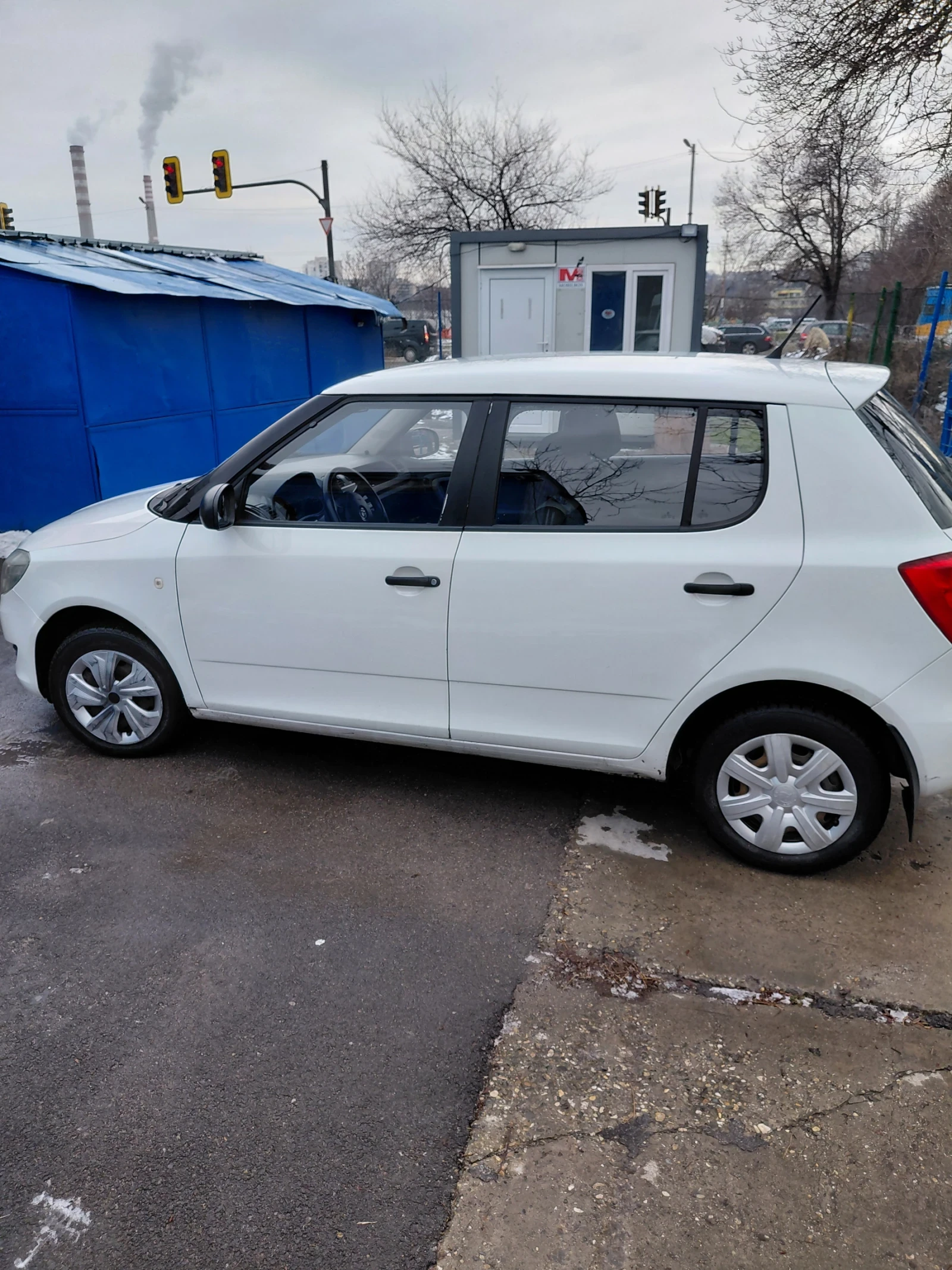 Skoda Fabia 1.6 A/C, снимка 4 - Автомобили и джипове - 54033507