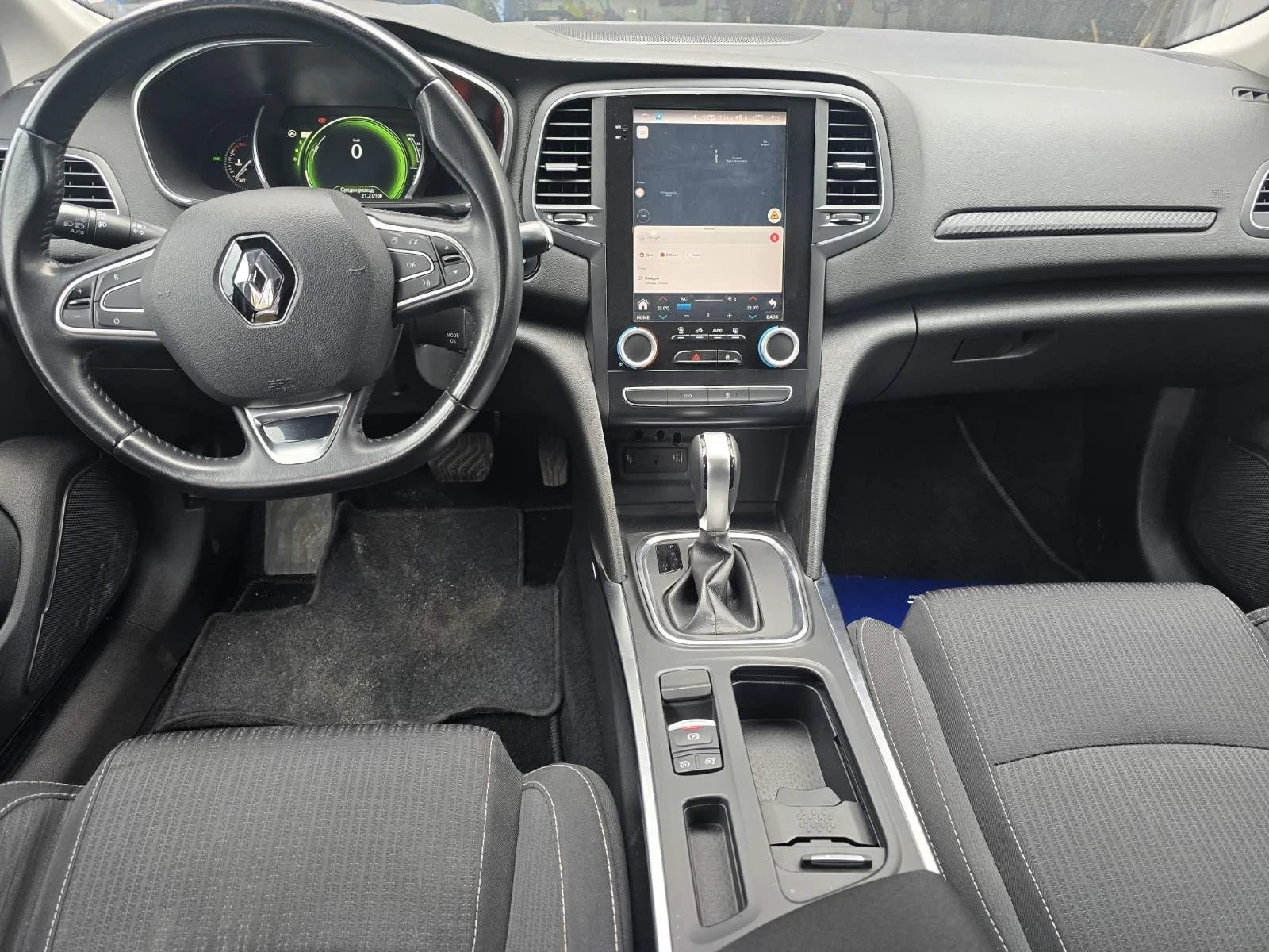 Renault Megane, снимка 5 - Автомобили и джипове - 54283828