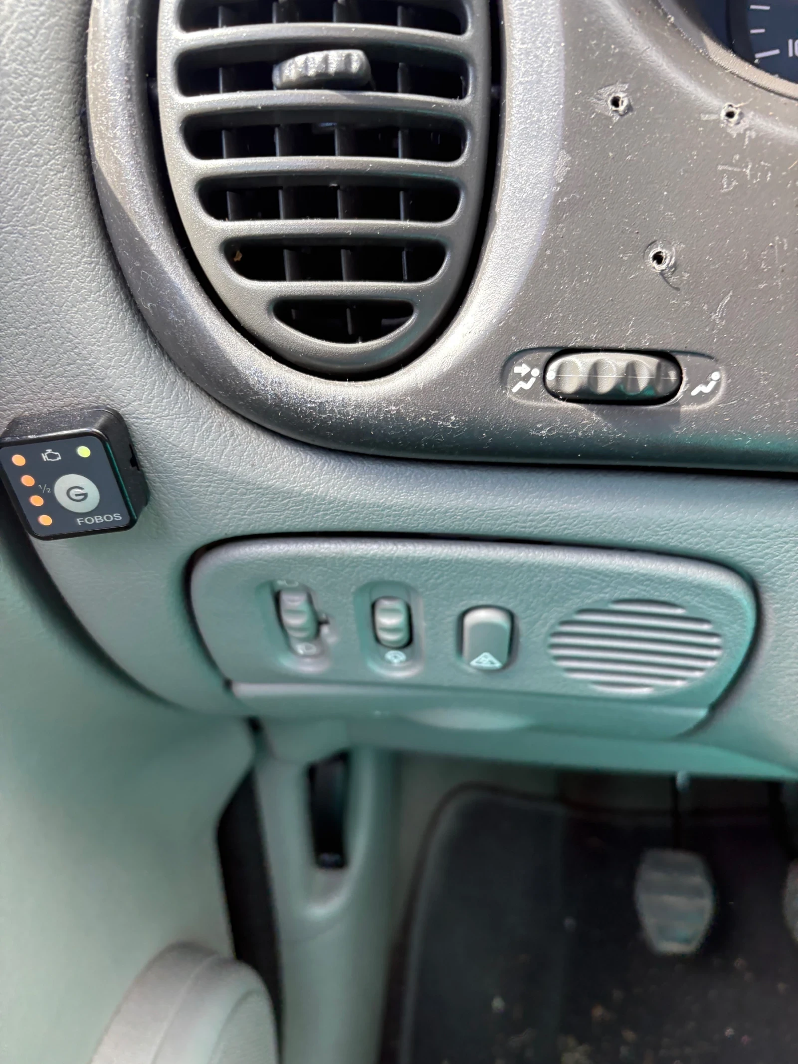 Renault Scenic, снимка 2 - Автомобили и джипове - 54584764