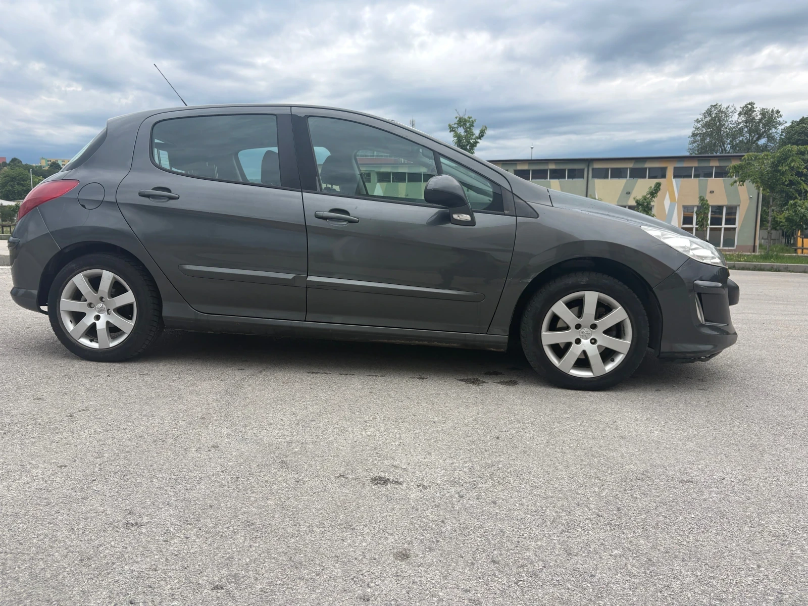 Peugeot 308 1.6 HDI , снимка 7 - Автомобили и джипове - 54609814