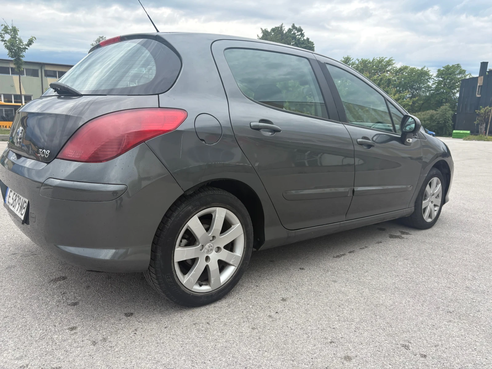 Peugeot 308 1.6 HDI , снимка 6 - Автомобили и джипове - 54609814