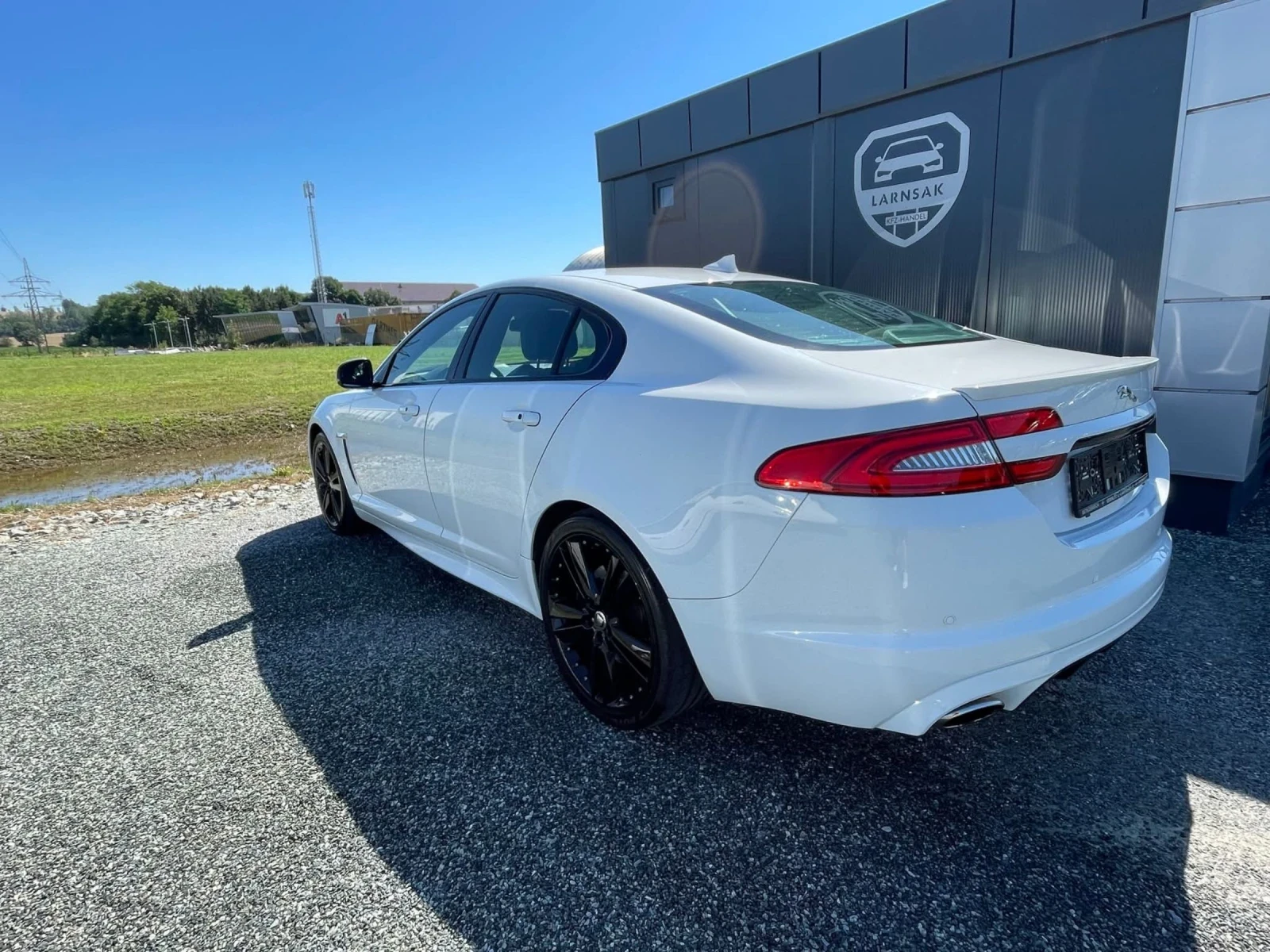 Jaguar Xf 3.0I V6(340)* SUPERCHARGED* 4X4* 8-ZF* , снимка 6 - Автомобили и джипове - 54909286