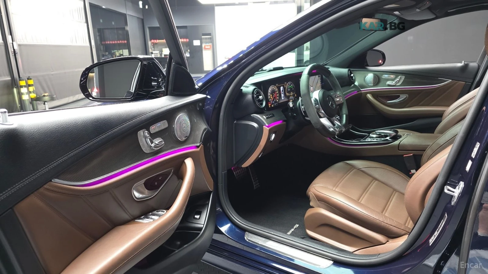 Mercedes-Benz E 53 AMG * 4MATIC+ * ПОДГРЕВ* ОБДУХВАНЕ* ПАНОРАМА* BURMESTE, снимка 10 - Автомобили и джипове - 55028138