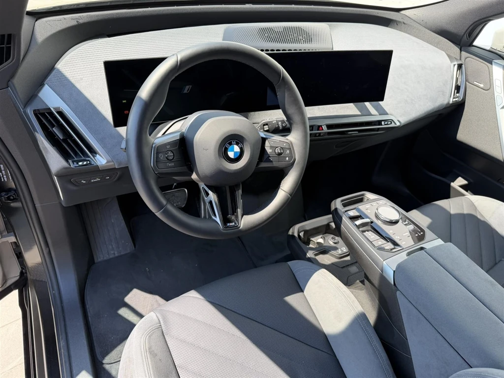 BMW iX xDrive45, снимка 6 - Автомобили и джипове - 55060942