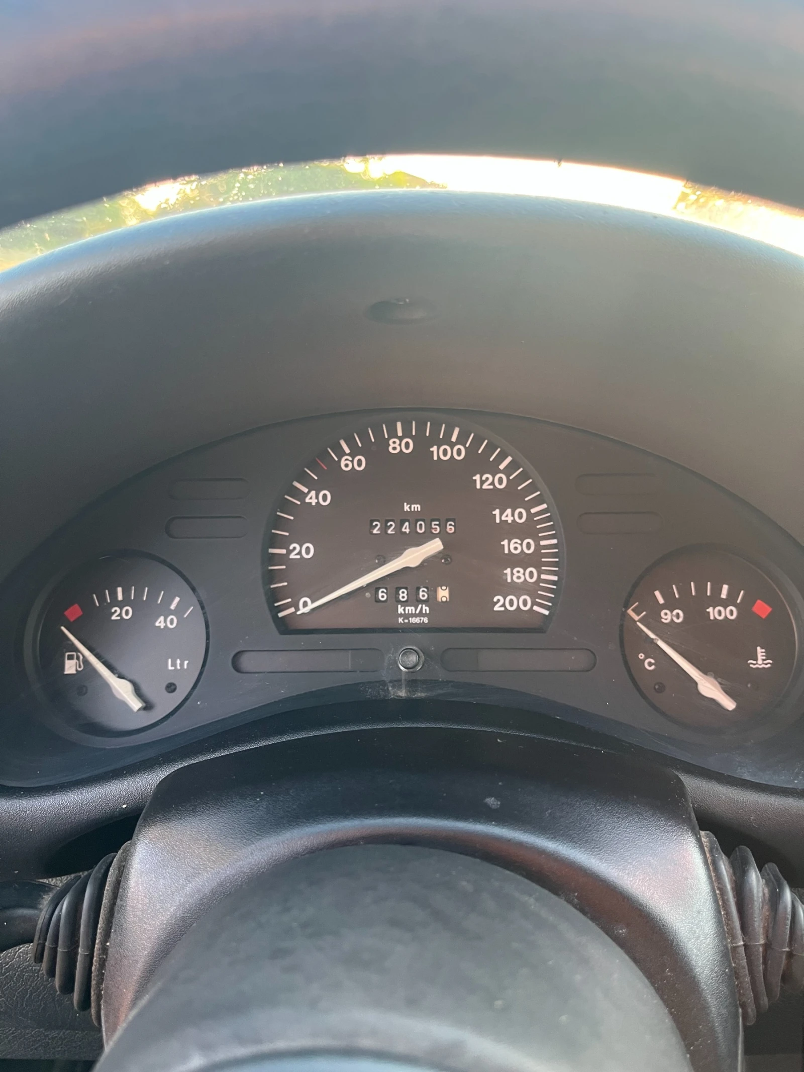 Opel Corsa, снимка 8 - Автомобили и джипове - 55076620