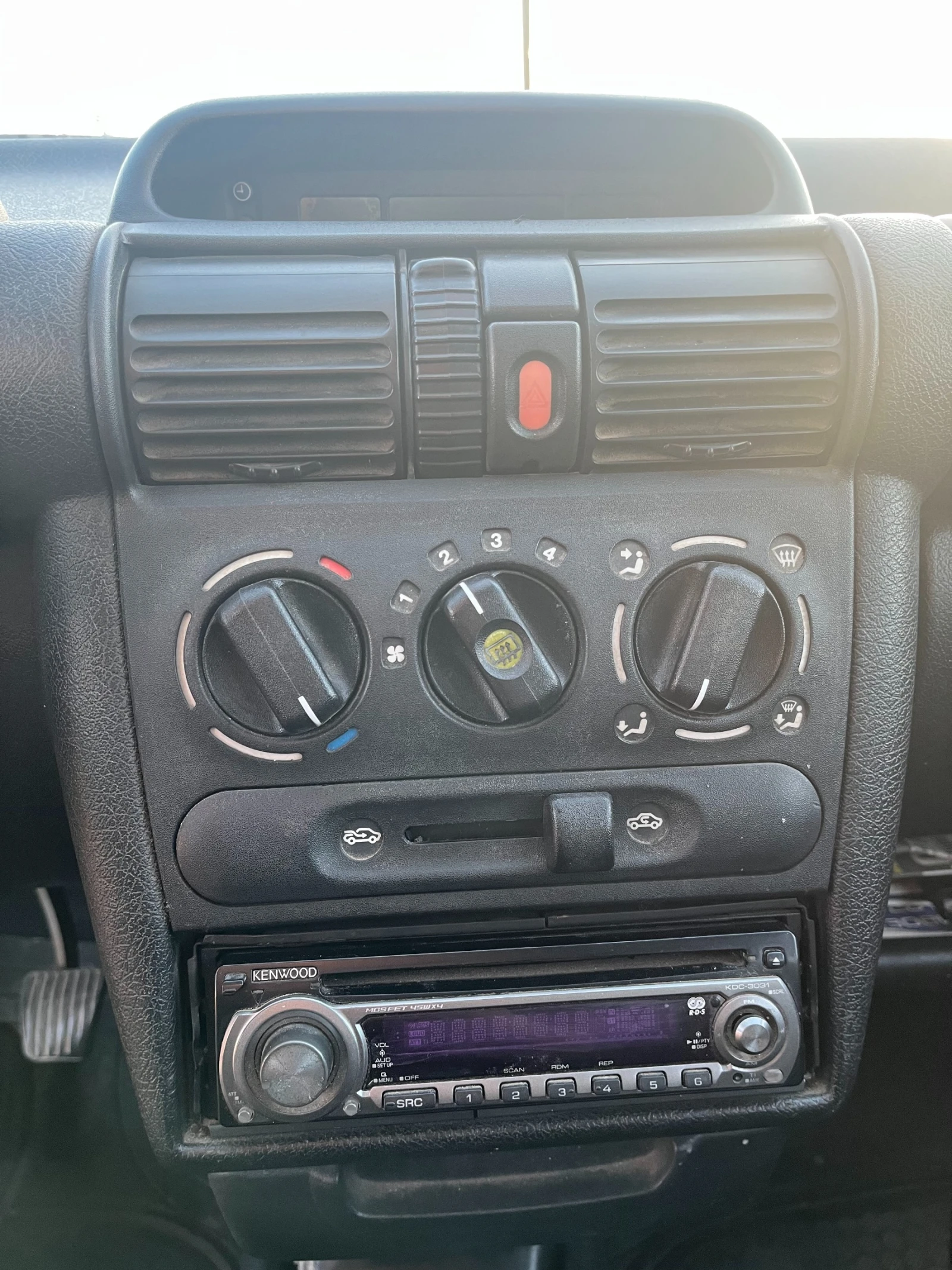 Opel Corsa, снимка 7 - Автомобили и джипове - 55076620