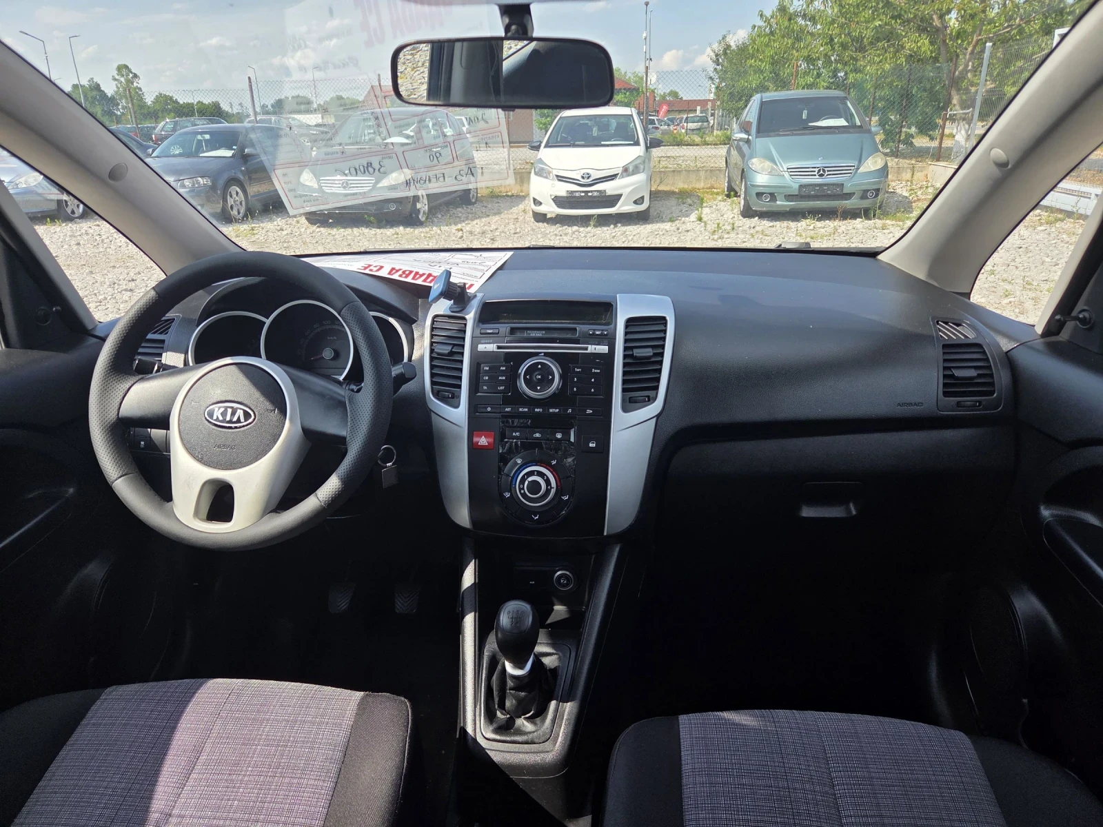 Kia Venga 1.4* Фабрична Газ * Италия* , снимка 15 - Автомобили и джипове - 55307702
