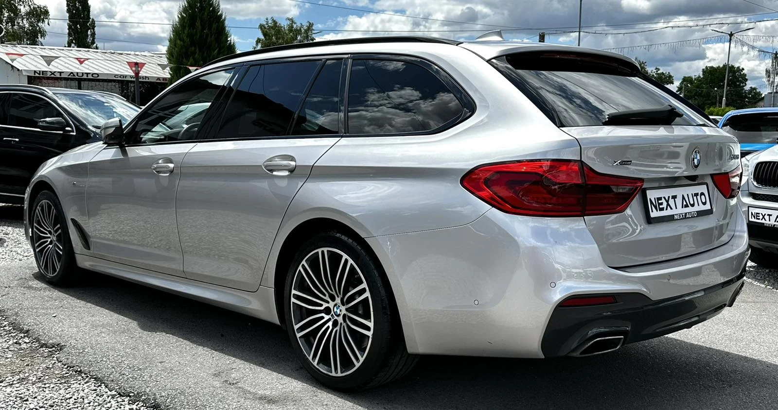 BMW 530 3.0XD 265HP M PACK H/K HUD MASSAGE 360'3D CAM, снимка 7 - Автомобили и джипове - 55414698