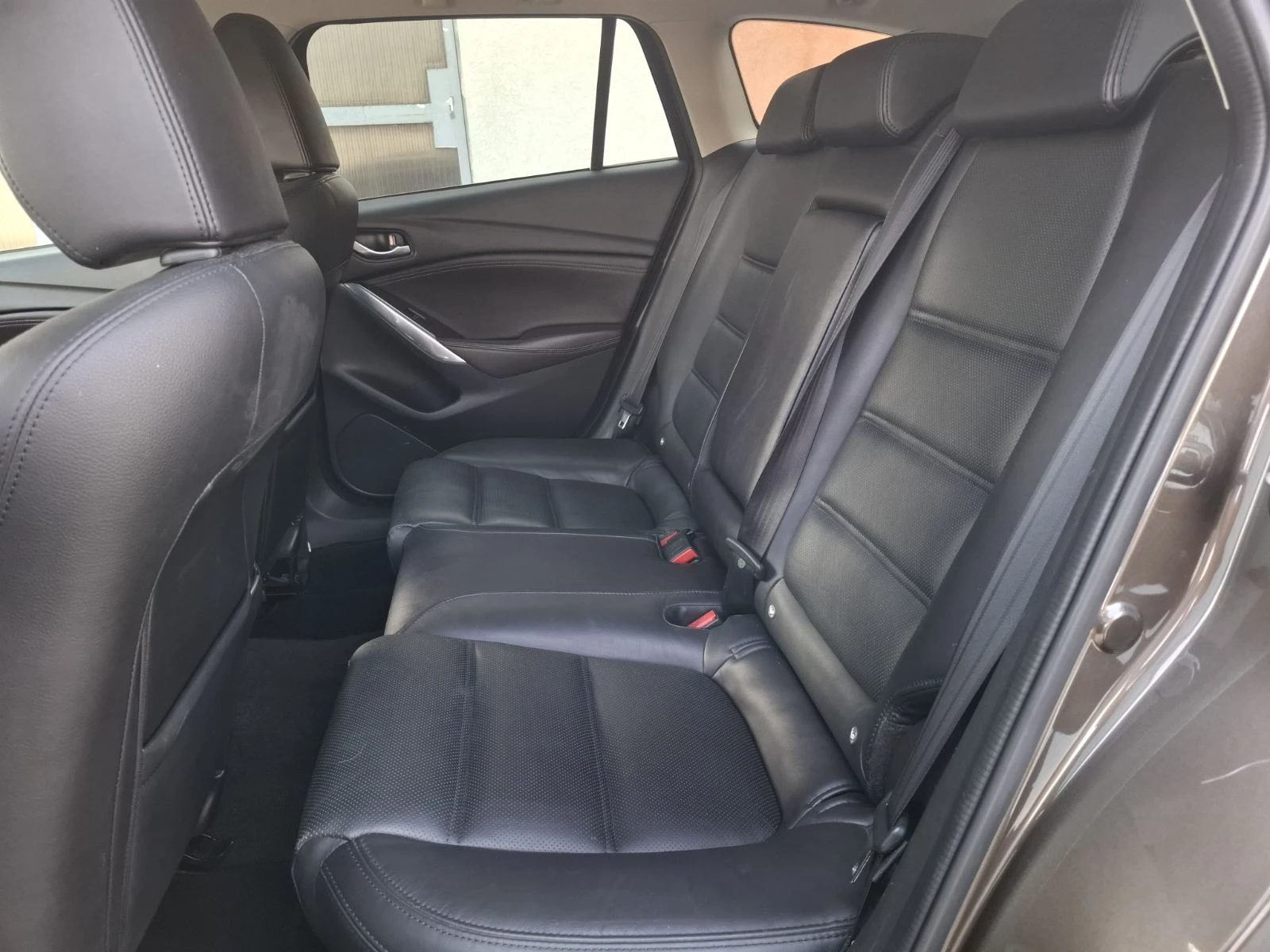 Mazda 6 2.2L SKYACTIV-D 175 AWD, снимка 9 - Автомобили и джипове - 55828523