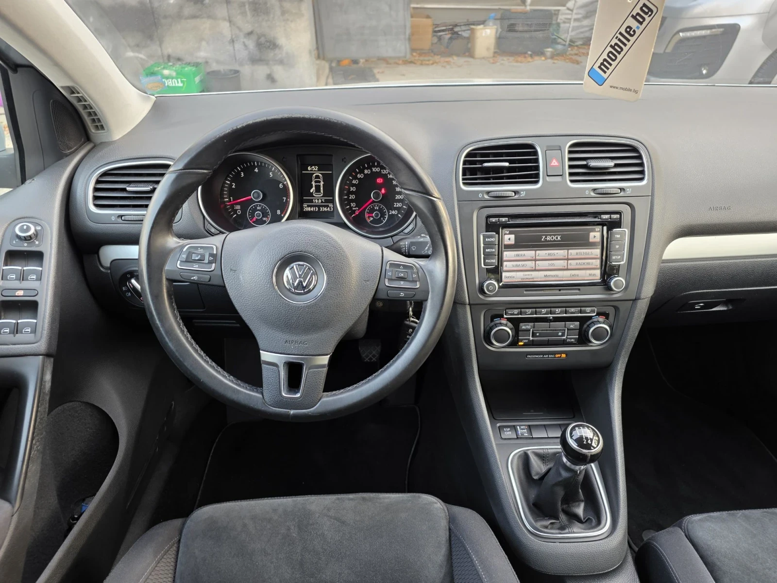VW Golf 1.6 bifuel, снимка 12 - Автомобили и джипове - 55897142