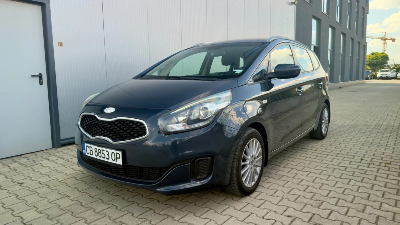 Kia Carens