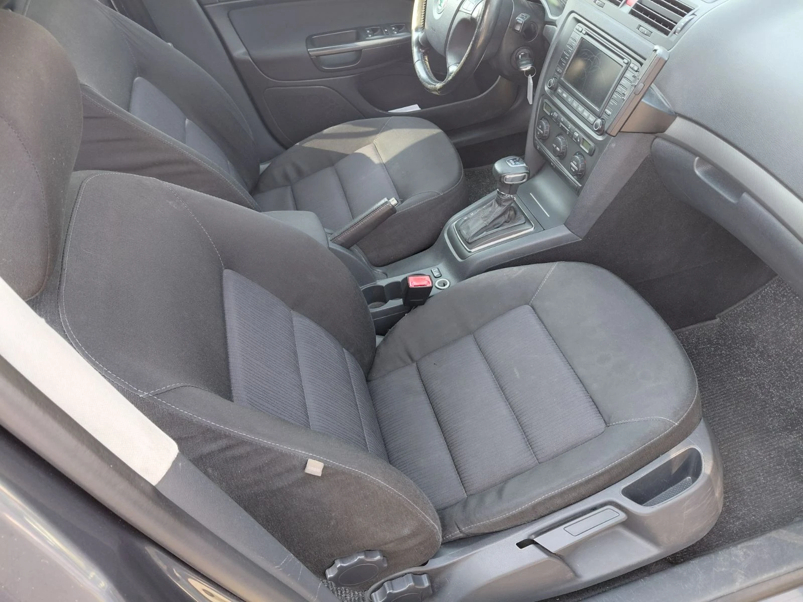 Skoda Octavia, снимка 6 - Автомобили и джипове - 56041548